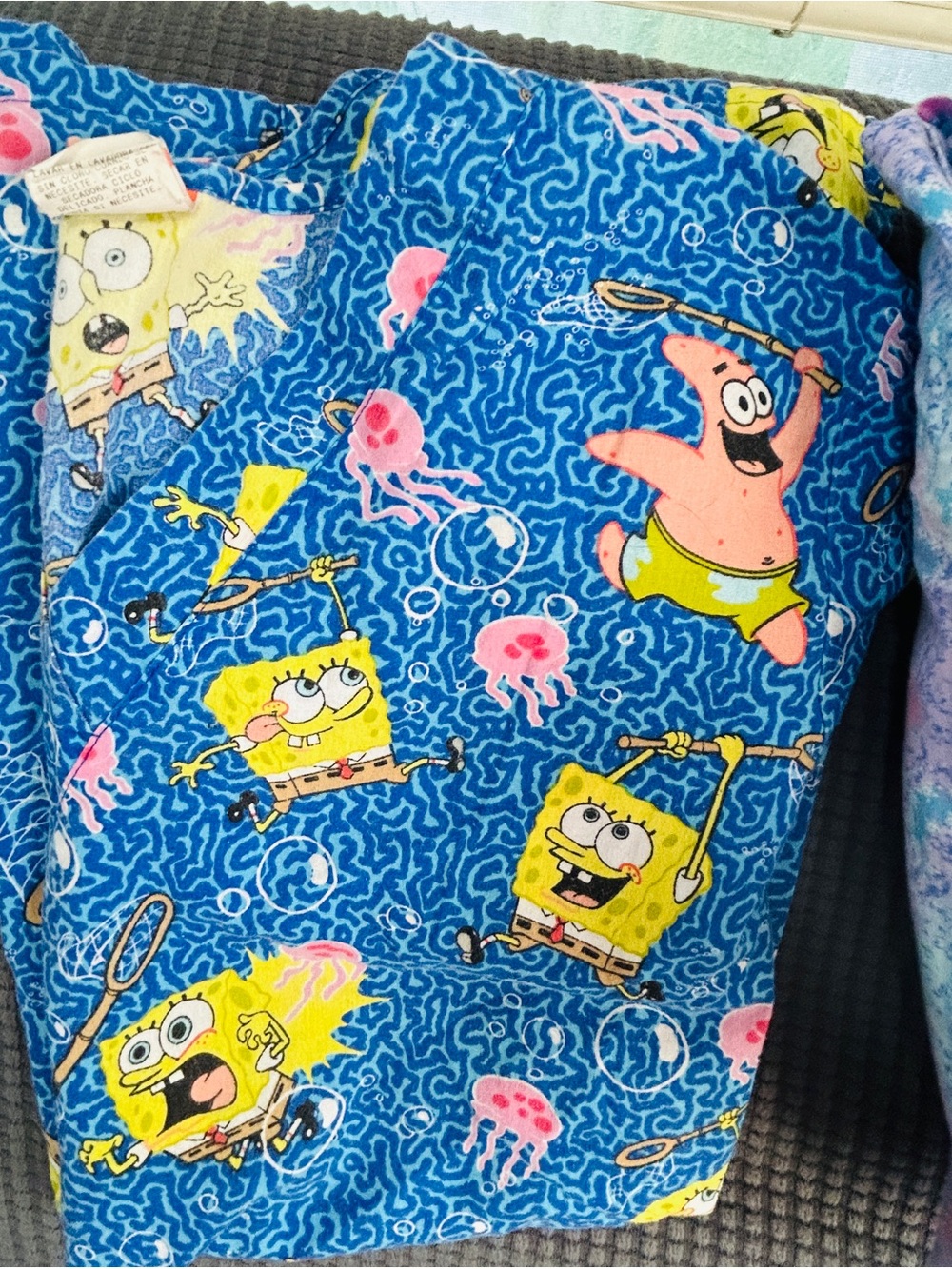 Scrub top bundle - Picture 3 of 6